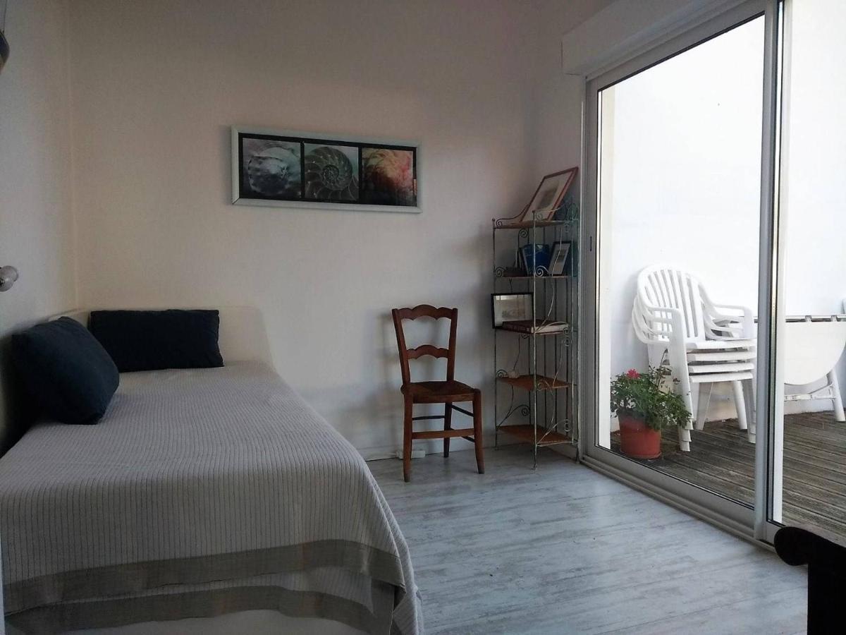 נוארמוטייה-אן-ליל Maison Cosy 200M Plage De La Liniere, Jardin Clos, Terrasse, Parking Prive - 4 Couchages - Fr-1-224B-90 מראה חיצוני תמונה
