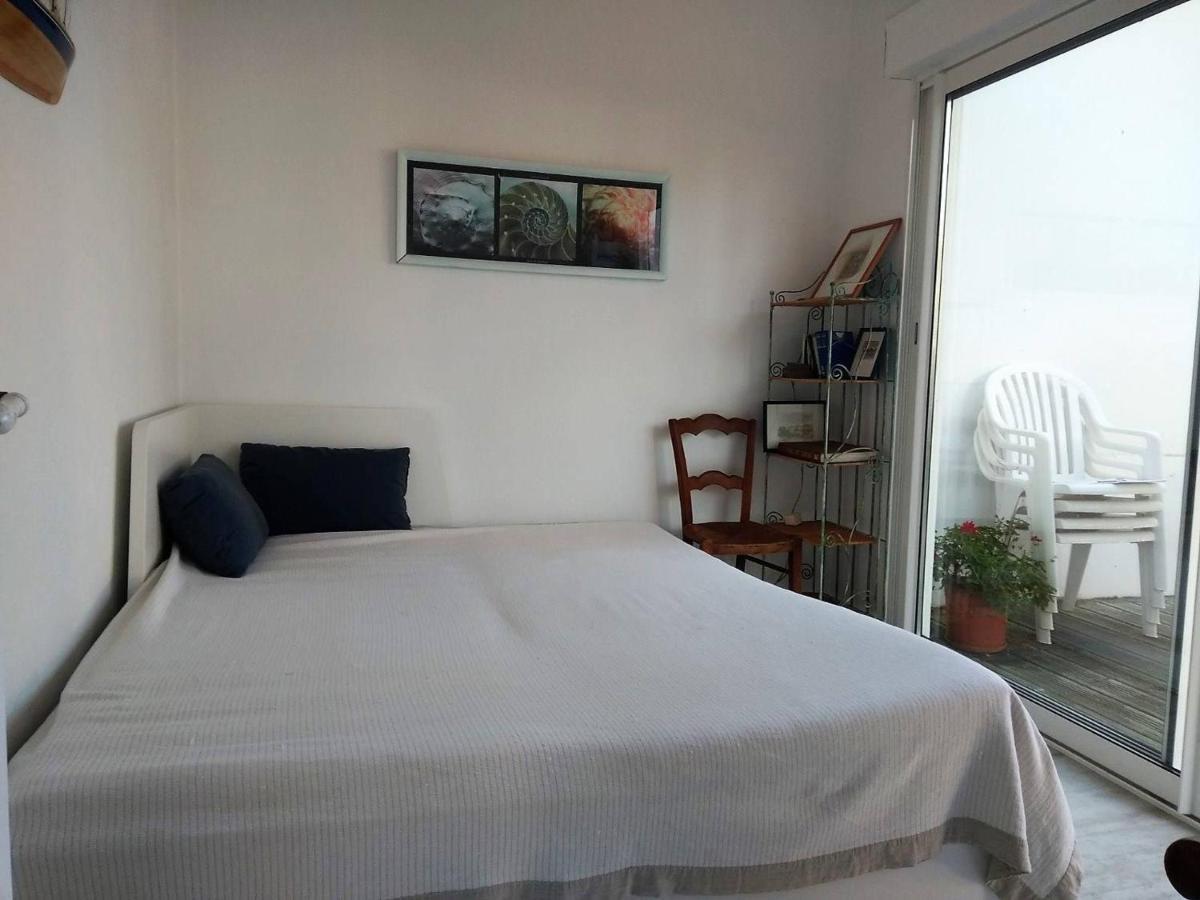 נוארמוטייה-אן-ליל Maison Cosy 200M Plage De La Liniere, Jardin Clos, Terrasse, Parking Prive - 4 Couchages - Fr-1-224B-90 מראה חיצוני תמונה